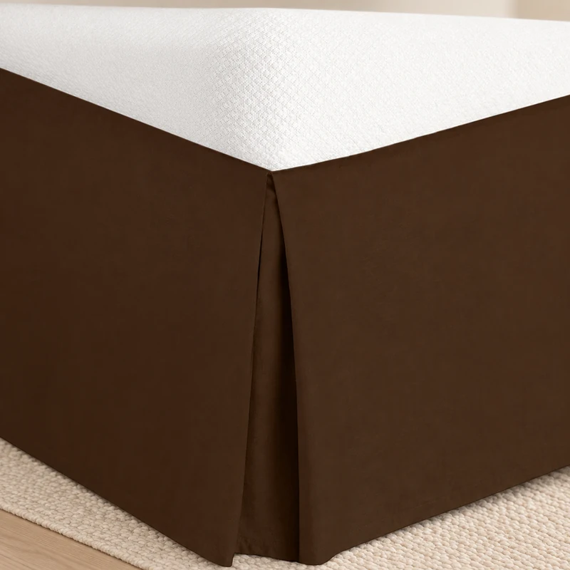 Cotton fitted sheet with bed skirt