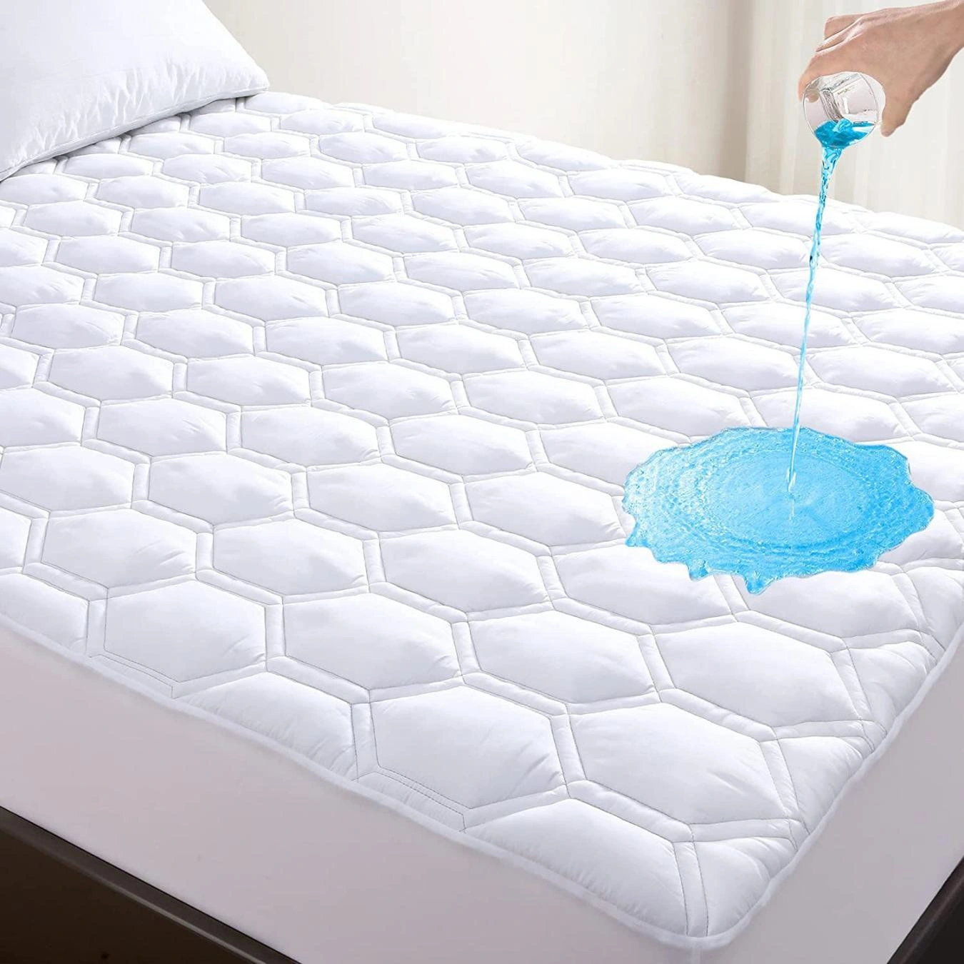 Cotton quilted waterproof mattress cover