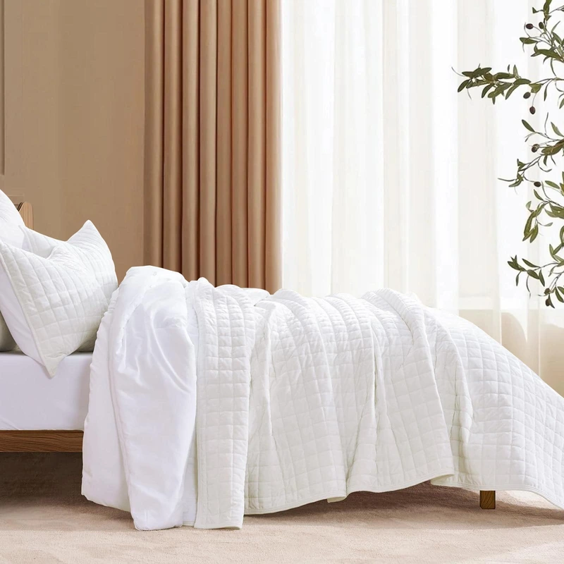 Quilted short-pile bedspread set