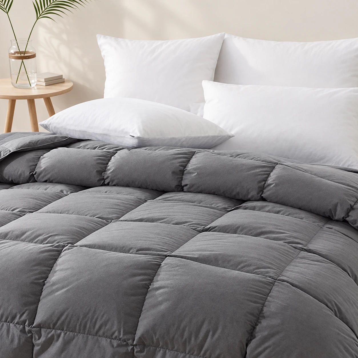 Solid-color cotton-shell duvet insert